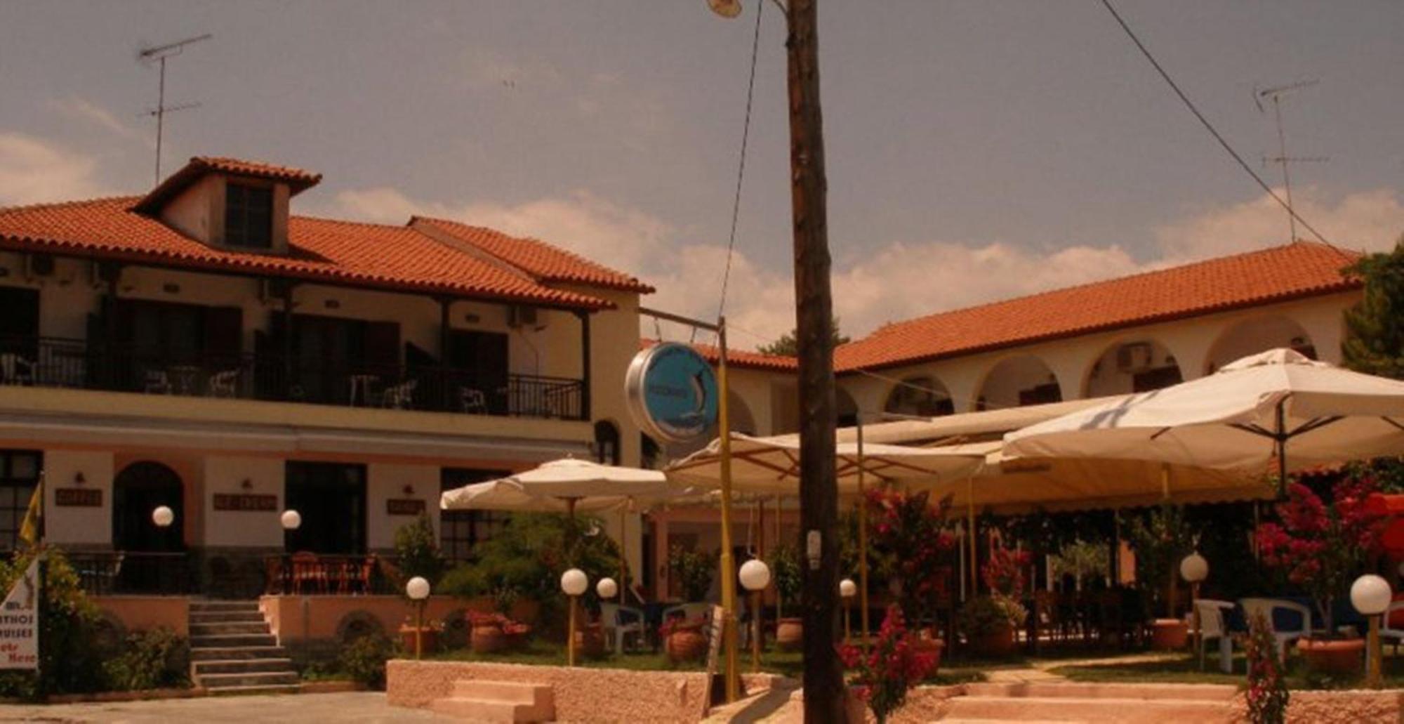 Hotel Alexandros Ormos Panagias Exteriör bild